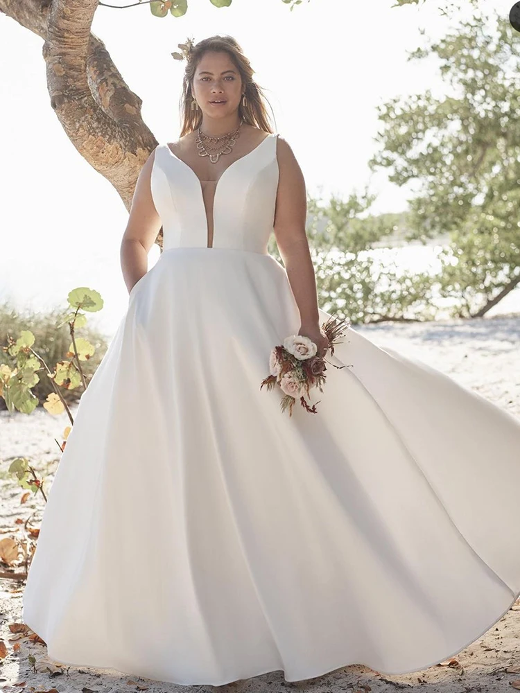 Einfache Plus Größe Hochzeit Kleid Weiß Für Frauen Satin Brautkleid V-ausschnitt Backless Bodenlangen Robe De Mairee Nach Maß elegna