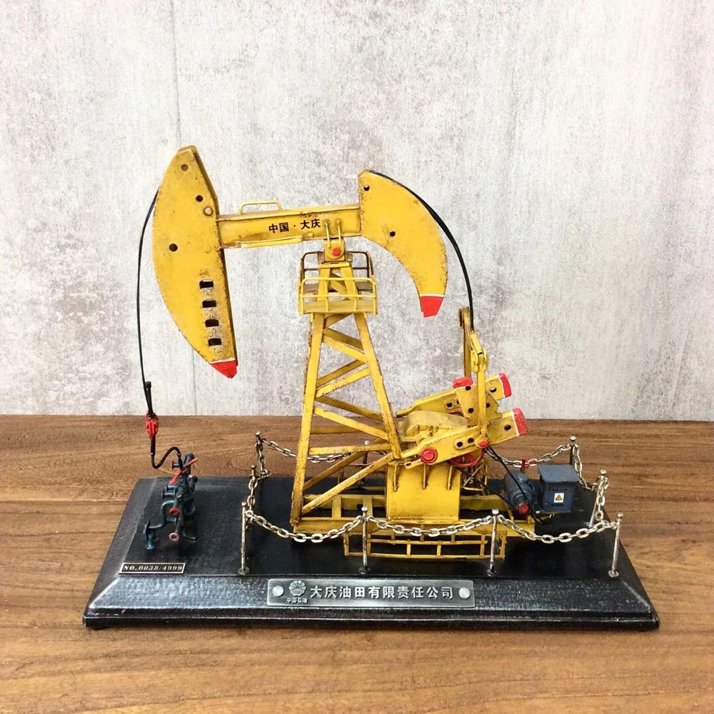 Vintage Ironwork Oil Field  Pumping Unit Model Tin Retro Crafts Handmade Handicraft Decorations Gifts