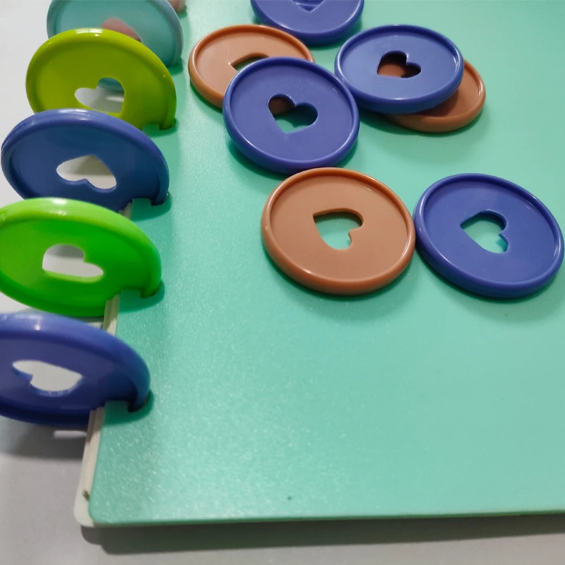 100PCS Color Disc Button Notebook Loose-leaf Buttons Love Mushroom Hole Hand Ledger Accessories Plastic Binding Ring 35mm