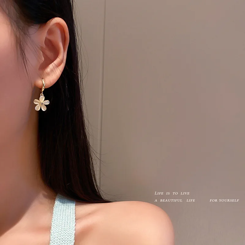 Chic Opal Flower Earrings For Women Small Sweet Girls Dating Jewelry Daily 925 Needle Lovely Jewelry