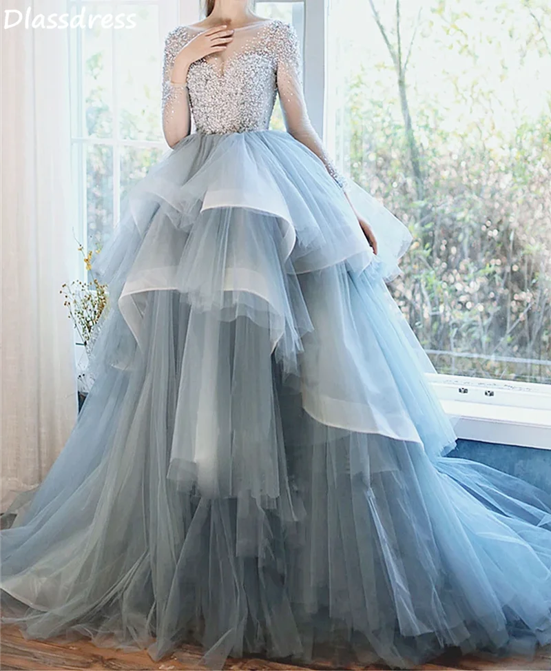 2020 Gray Evening Dress Long Sleeves Beading Sequin Ruffel Tiered O-neck A-line Sweep Train Illusion Prom Dress فساتين السهرة