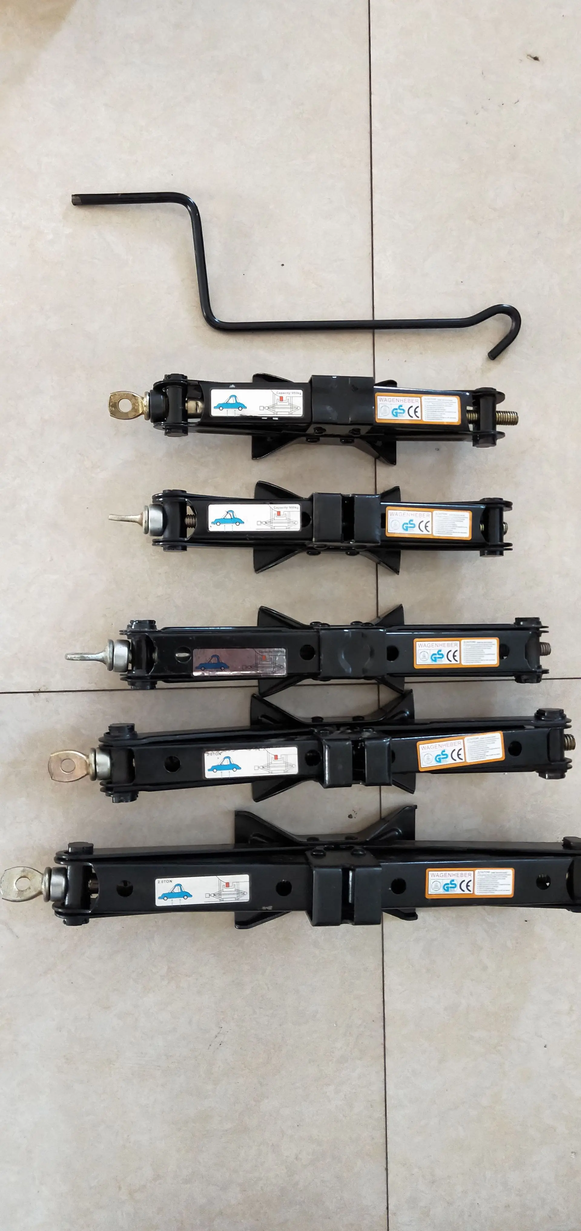 Scissor jack 0.8-1.5T for lifting