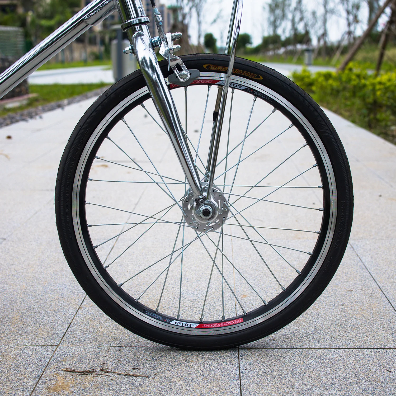 Bicicleta de 20 pulgadas con marco de acero Retro, Mini bicicleta de desplazamiento Vintage de marcha única con cesta, piezas de ciclismo para niños y mujeres