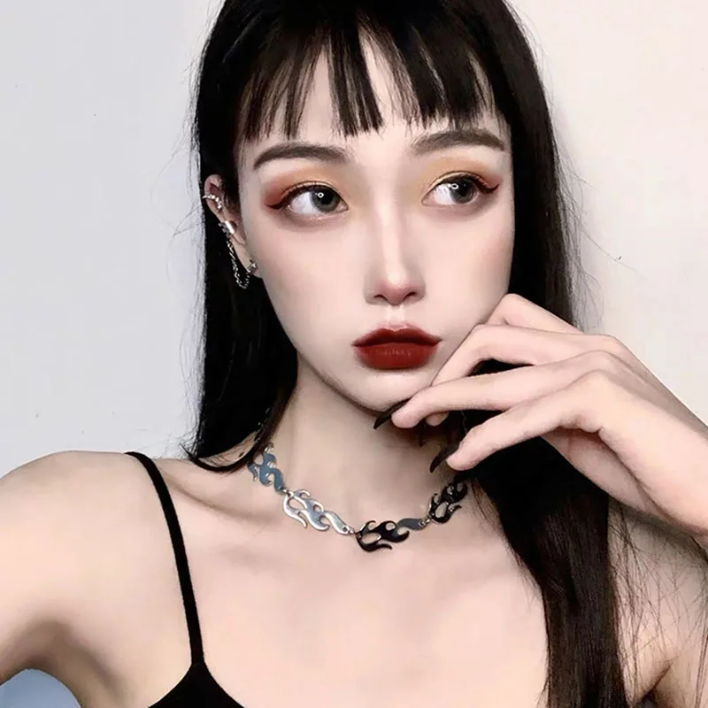 Hip Hop Street Clothing Flame Unisex Necklace Punk Style Metal Ladies Girls Pendant Necklace Rock Chain Jewelry Accessories