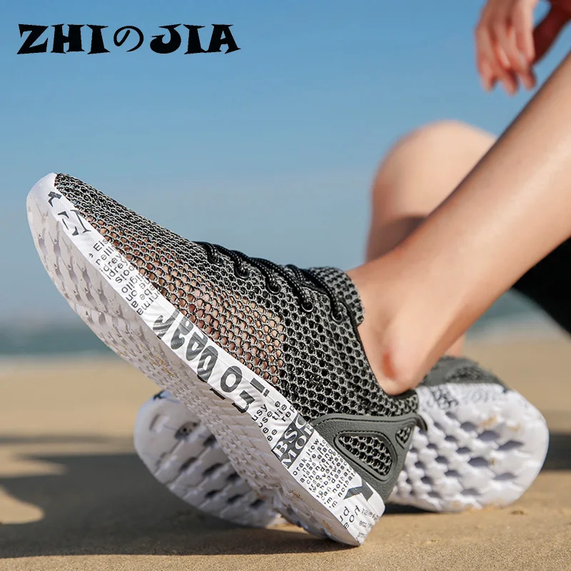 2025 Men\'s Comfortable Lightweight Sports Shoes Breathable Hiking Beach Quick-drying Non-slip Casual Outdoor Wading Sports Shoes