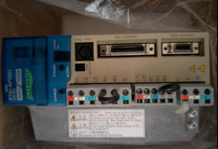 R7D-AP08H new and original AC Servo driver