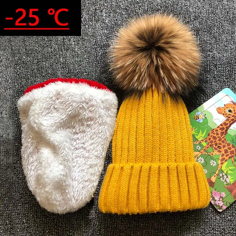 2024 Children Real Raccoon Fur Ball hats Plus velvet Winter Hat Cap For Kids Boy Girl Warm Fur Pom Poms Ski Hat Fur Pompoms Hat