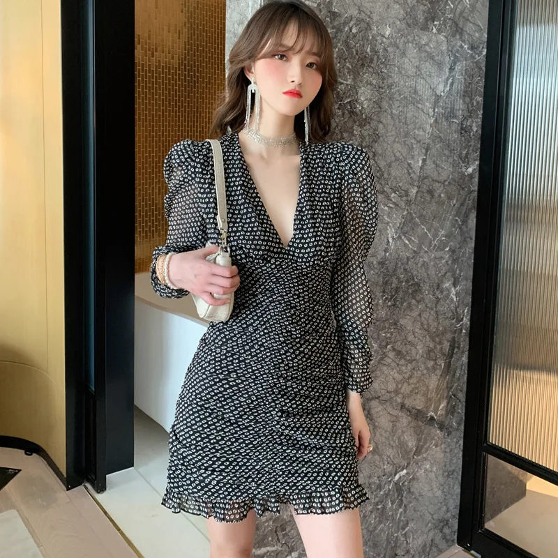 

Spring High-end Vacation Chiffon Dress V Neck Long Puff Sleeve Sexy Elegant Dress Women Vintage Print Floral Party Dress Vestido