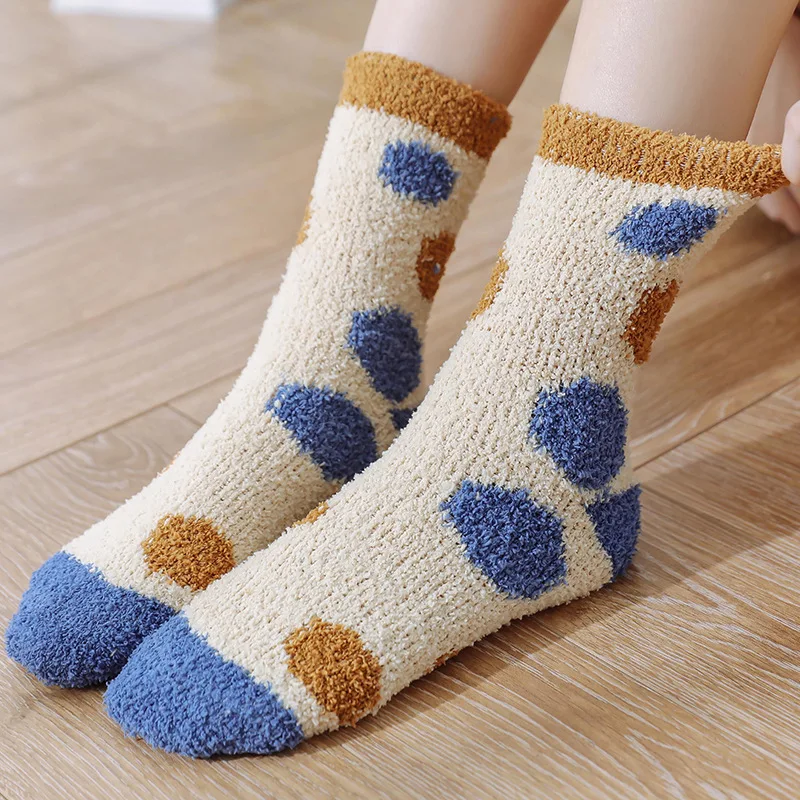 New Couples Warm Women Fluffy Socks Coral Fleece Geometric Lattice Big Dot Stripe Casual Home Floor Sleep Fuzzy Socks calcetines