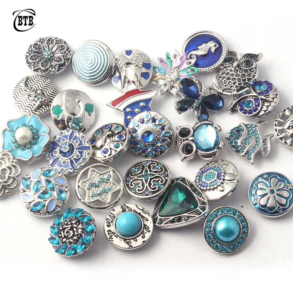 

50pcs/lot Mixed Interchangeable Snap Jewelry Charms Vintage Metal Crystal Rhinestone Flower 18mm Snap Buttons Fit Snap Bracelet