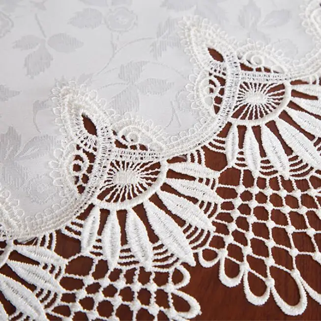 Luxury Modern Retro European Embroidered Floral Oval Tablecloth Lace Crochet Table Dinning Table Cover Living Room Table Mat