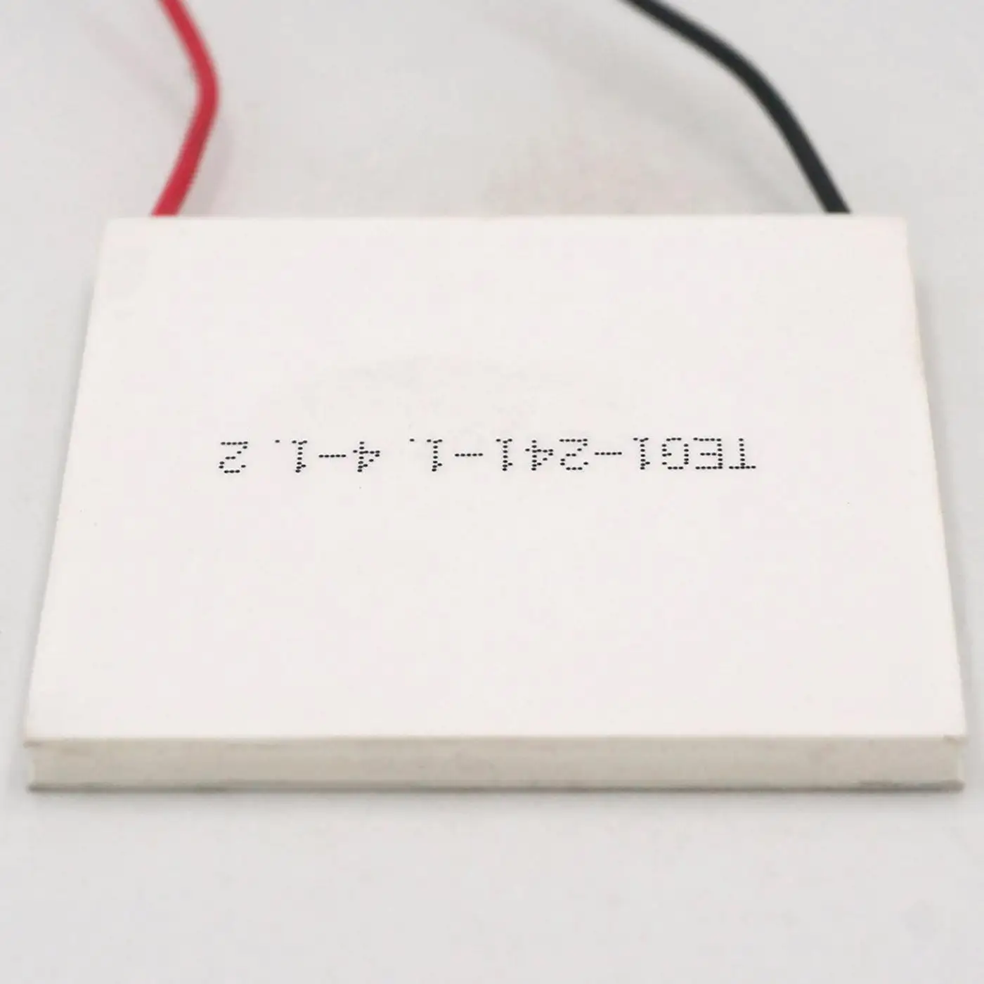 Thermoelektrischen Generator TEG1-241-1.4-1.2 Seebeck Power Generation Element Kälte Modul