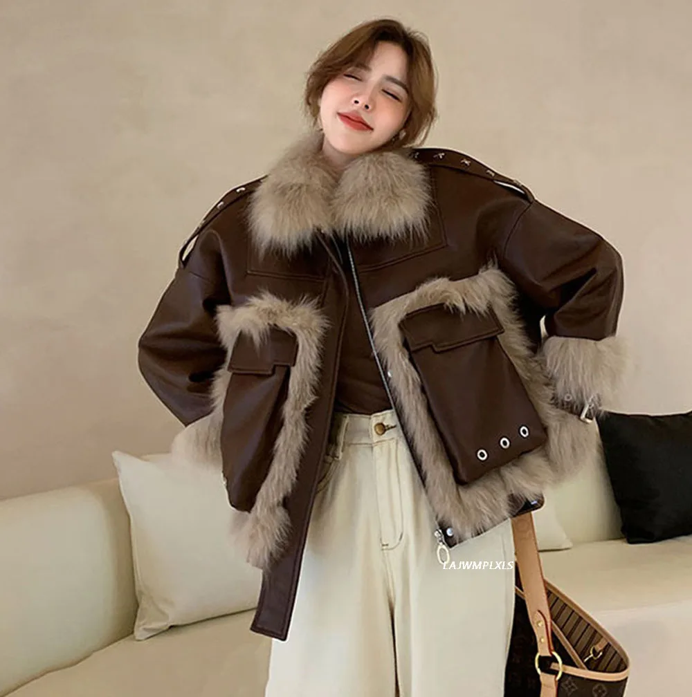 High-end Faux Fur Coat Women Winter Warm Fox Fur Coat Stitching Faux Sheep Skin Fur Jacket Retro 2022 New Woman Parka