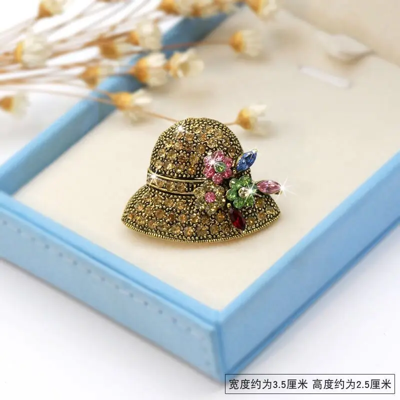 Vintage Fashion Antique Gold Color Rhinestone Hat Brooches for Women Wedding Corsage Accessories Pins High Quality