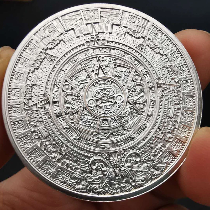 Pièce Commémorative Maya Calendrier – Plaqué Or, 40 Mm, Cadeau Culturel Et Souvenir Unique !