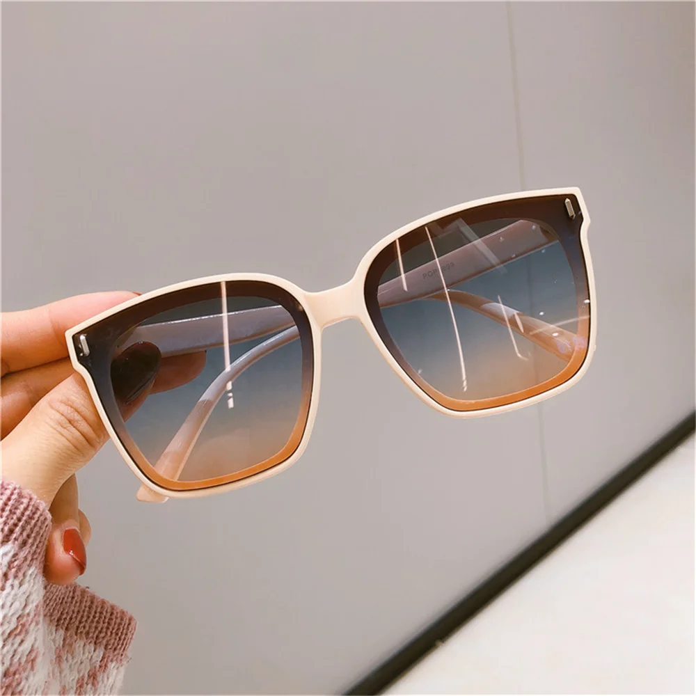 Übergroße quadratische Sonnenbrille Frauen Vintage Big Frame Frauen Sonnenbrille Mode Sonnenbrillen für Frauen/Männer Gafas de Sol