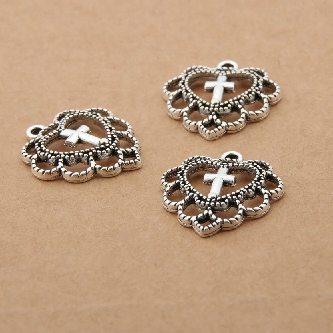 20pcs  Silver Color Heart Shaped Cross Charms Pendant For Women Earrings Accessories Jewelry Supplies 20x22mm A3331