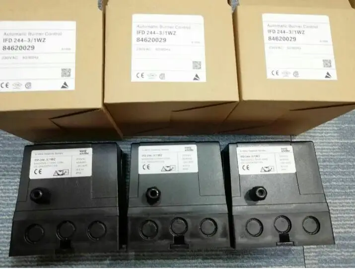 IFD 244-3/1W New and original CONTROLLER