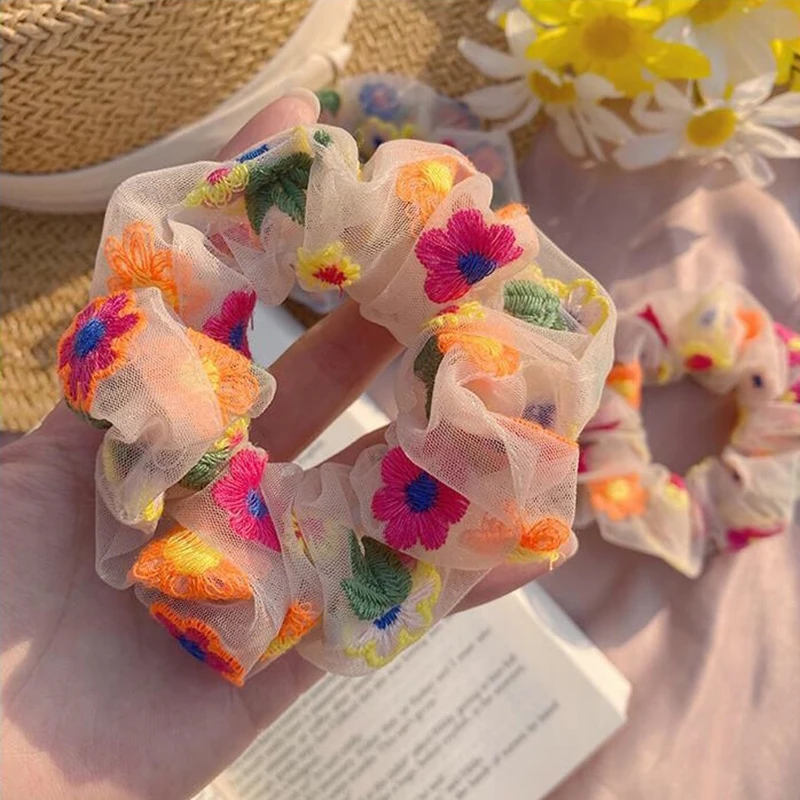 Elastic Hair Bands for Women 2020 Hot Korea Chic Handmade Embroidery Flower Transparent Colorful Daisy Hair Accessories
