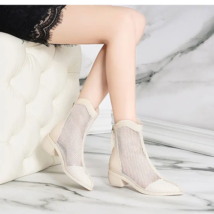 Women Summer Sandals New Thick-heeled Single Female Summer Boots Thin Hollow Women\'s Low Heels Sandals