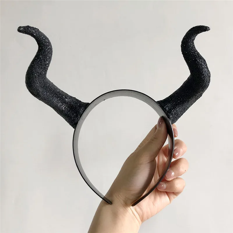 Top tanie Maleficent czarownica rogi nakrycia głowy nakrycia głowy Party czarna królowa dorosłych kobiet impreza z okazji Halloween rekwizyty kostiumowe