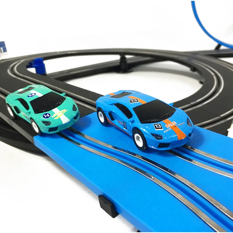 Juguete de carreras de pista 1:64, juego de juguetes de vía férrea eléctrica, pista de carreras, coche de Control remoto doble, juguetes para niños,