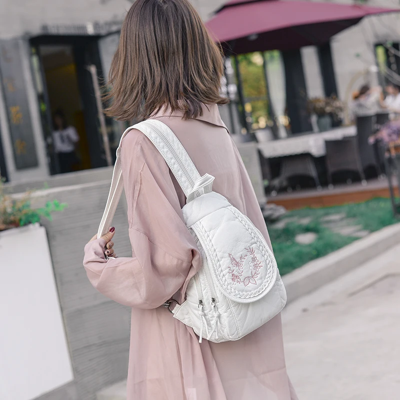 2024 Ladies Soft Washed Leather Backpack Cute Small Backpack School Bags for Girls Sac a dos Travel Backpack Mochila Feminina