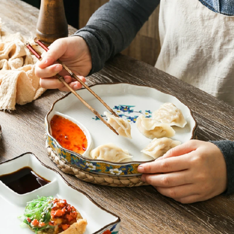 Japanese Dumpling Plate Sushi Plate with Sauce Vinegar Split Snack Dish Ceramic Salad Plate Restaurant Plate Flower Flat Tray