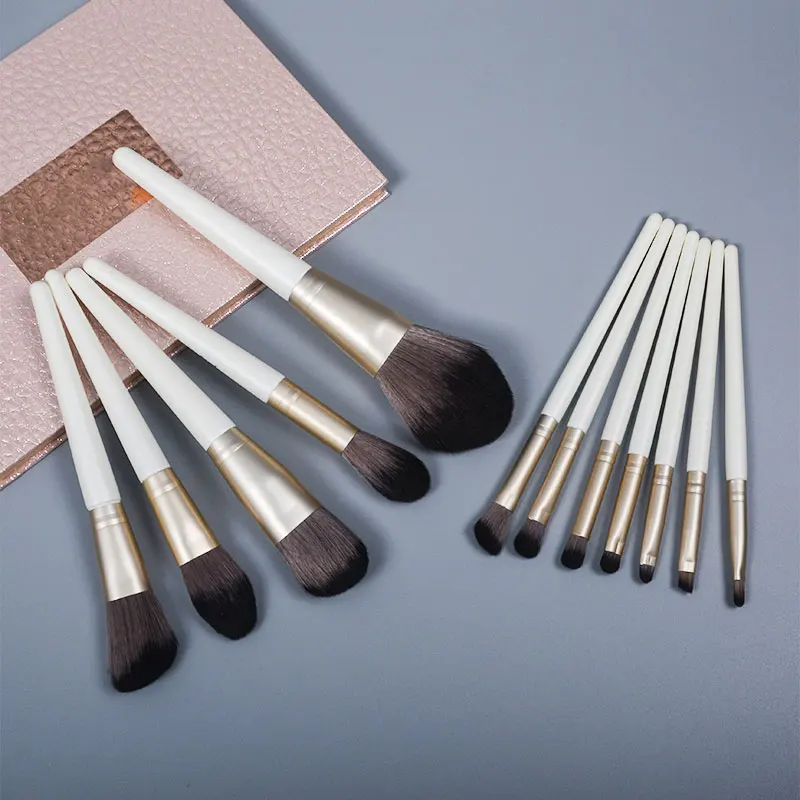 

12Pcs Makeup Brush Set Makeup Concealer Brush Blush Loose Powder Brush Eye Shadow Highlighter Foundation Brush Beauty Tools