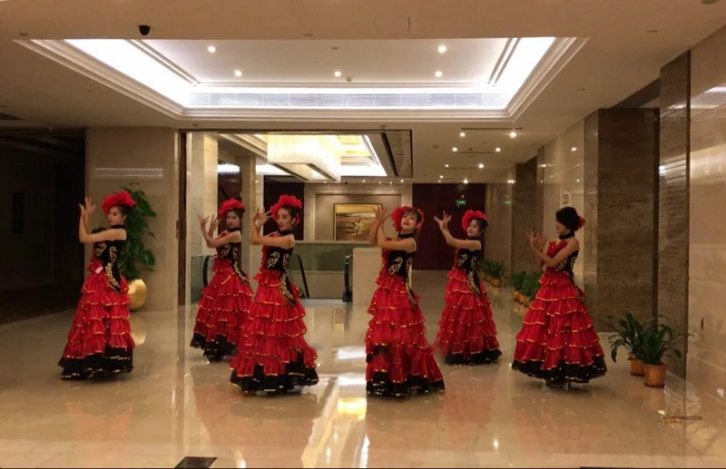 Flamenco Đầm Giang Hồ Váy Phụ Nữ Tây Ban Nha Bụng Trang Phục Lớn Cánh Hoa Điệp Khúc Diễn Sân Khấu Khi Mặc