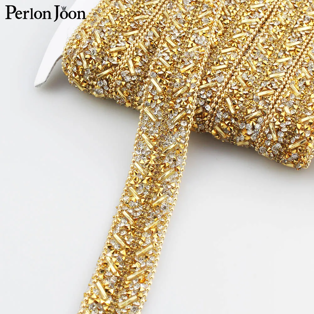 New 1.8cm Wide gold gue Rhinestone Tape Hot Crystal Webbing Geometric Design Clothing Decoration Accessories TR056