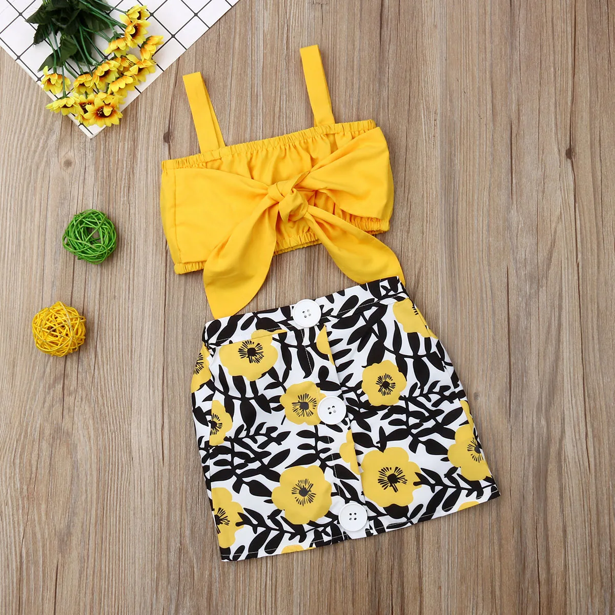 2021 Hot Sale Baby Clothes 2pcs Set Newborn Baby Girl Clothes Cute Big Bow Vest Tops Flower Skirt Yellow Summer Beach Streetwear