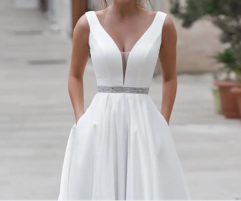 Satin Hochzeit Kleider V-ausschnitt Braut Kleider Tasten Vestido de novia Boho Elegante Hochzeit Kleid Für Frauen Nach Maß