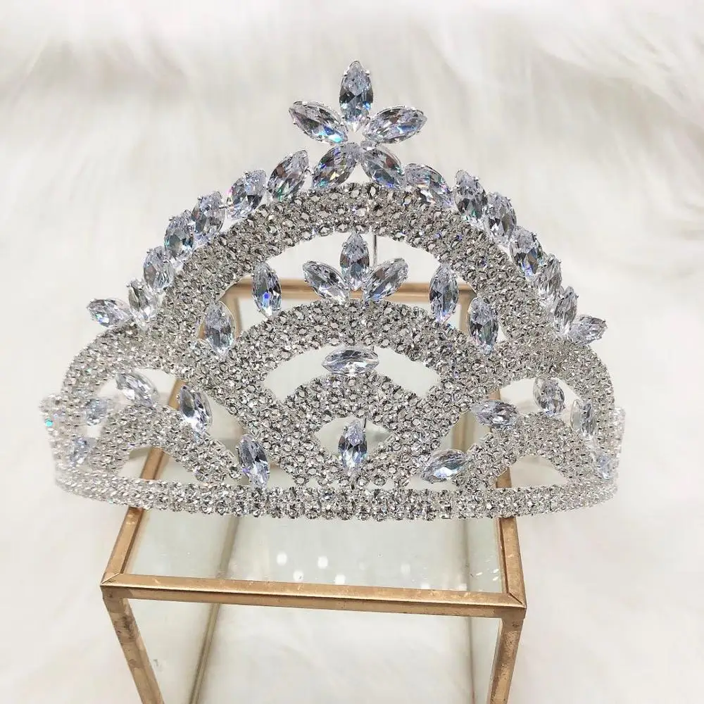 

Fashion classic Rhinestone crown headdress luxury zircon Rhinestone crown headdress jewelry Bridal Wedding headdress