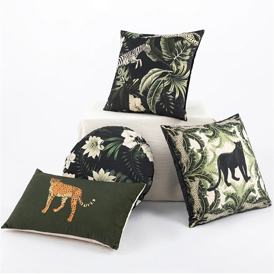 

Retro Frosted Velvet Zebra Leopard Cushion Cover Animal Tropical Leaves Floral Sofa Decorative Pillows Decor Home 45*45/30*50cm