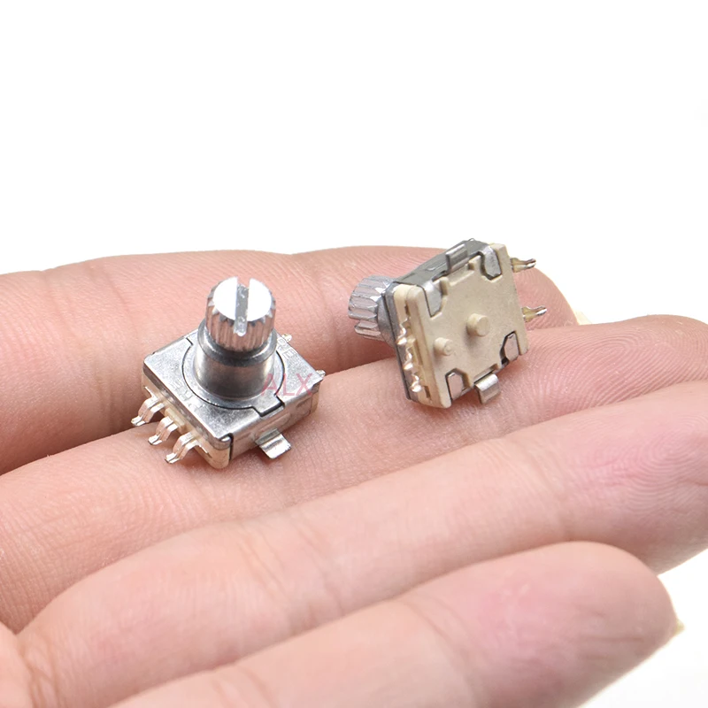 5PCS SMD SMT EC11 Rotary Encoder 30 position switch 30 bit 9MM handle Potentiometer 5pin push button Coding switch