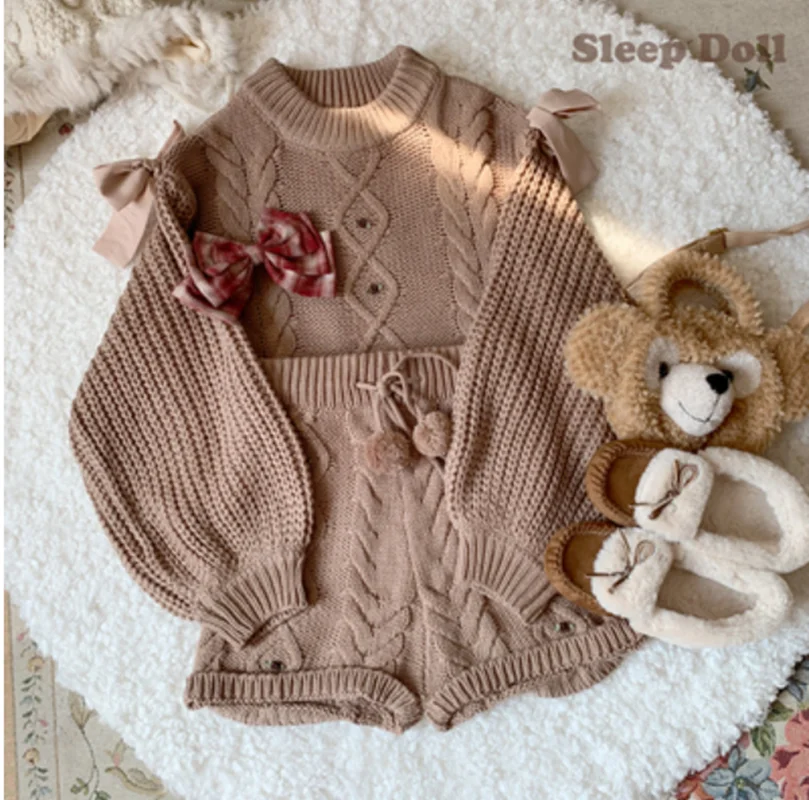 Lolita sweet lovely college style kawaii girl daily cloth autumn and winter warm retro knitted sweater suit top+pants cos loli