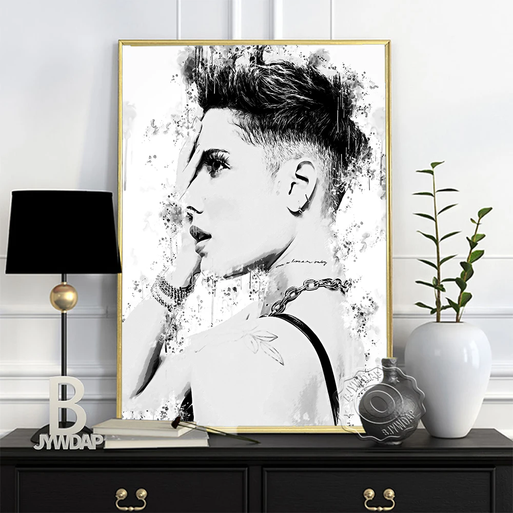 Blcak White American Singer Halsey Poster, Halsey Fans Collection Handsome Girl Art Prints, Minimalism Female Image Wall Decor