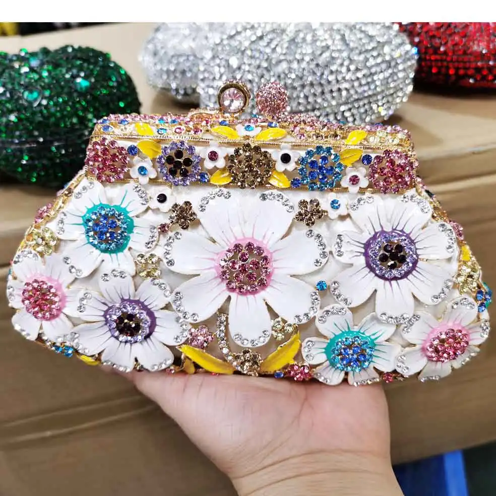 

White Designer Yellow Crystal Flower Clutch Bags Party purse Women Wedding Bridal pochette Wristlets SM72