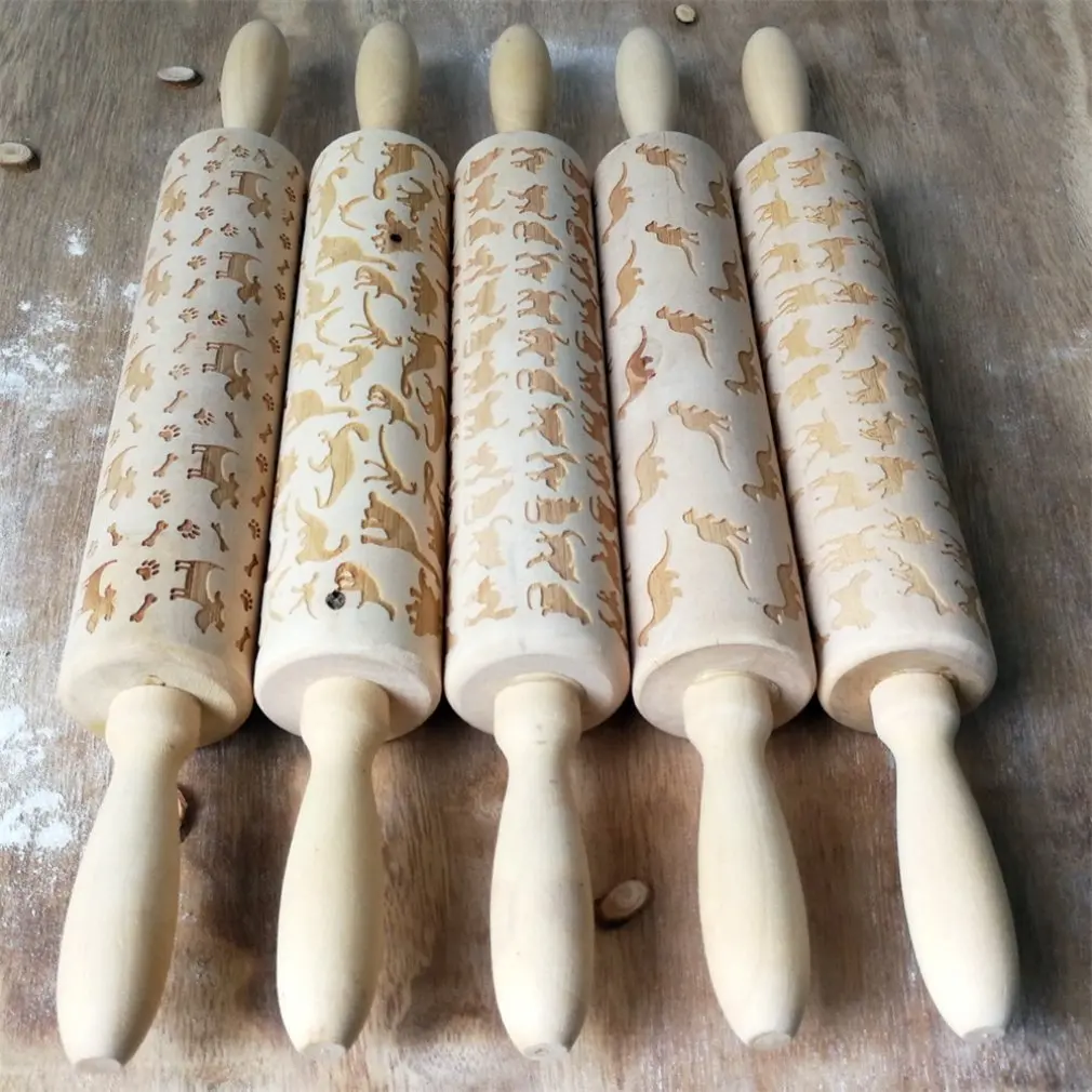 Christmas Wooden Rolling Pins Cats Engraved Embossing Rolling Pin with Christmas Symbols Kitchen Baking Tool