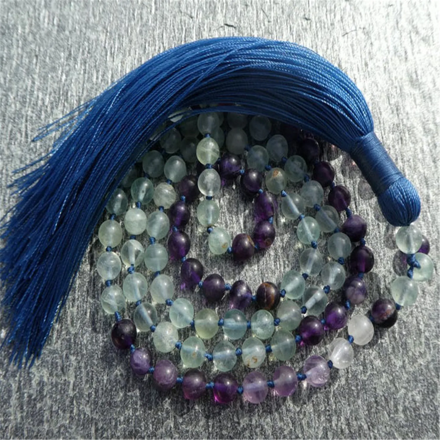 

6mm Natural Amethyst Fluorite Gemstone 108 Beads mala Necklace Lucky Spirituality Yoga Elegant Cuff Healing Pray Meditation