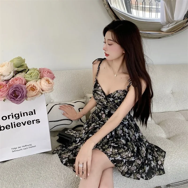 Dresses Women Floral French Style Retro Spaghetti Straps Lace-up Holiday Streetwear Lady Girls Fashion Summer Empire Female BF