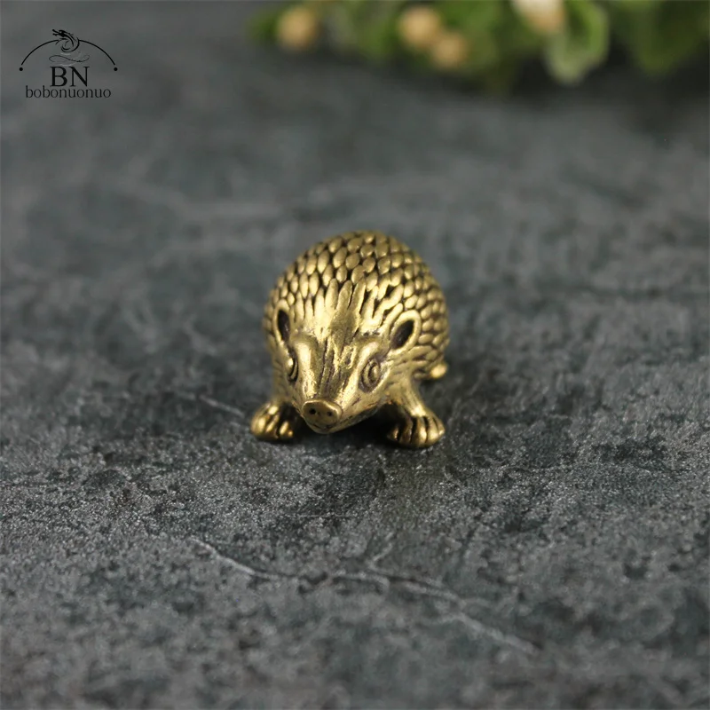 A Couple of Solid Pure Copper Hedgehog Figurines Miniatures Garden Small Ornaments Retro Brass Animal Tea Pet Decoration Gift