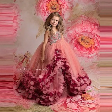 

Luxury Ball Gown Flower Girls Tulle Dressing Gowns Sleeveless Handmade Flowers Lace Extra Puffy Kid Photo Shoot Dresses