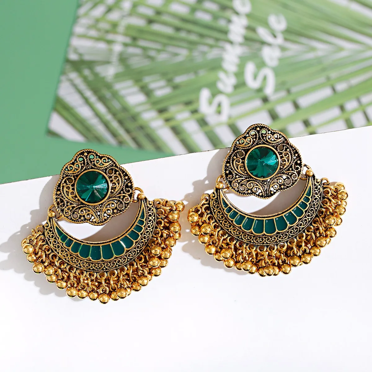 Elegant Vintage Women's Green Crystal Beads Earrings Bijoux Summer Gypsy Bollywood Bohemia Gold Color Wedding Earrings Hangers