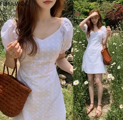 Little Small Dress Summer Party Mini Lolita Style Girls Cute Sweet V Neck Slim Wasit A Line White Lace Dresses Women Vestidos