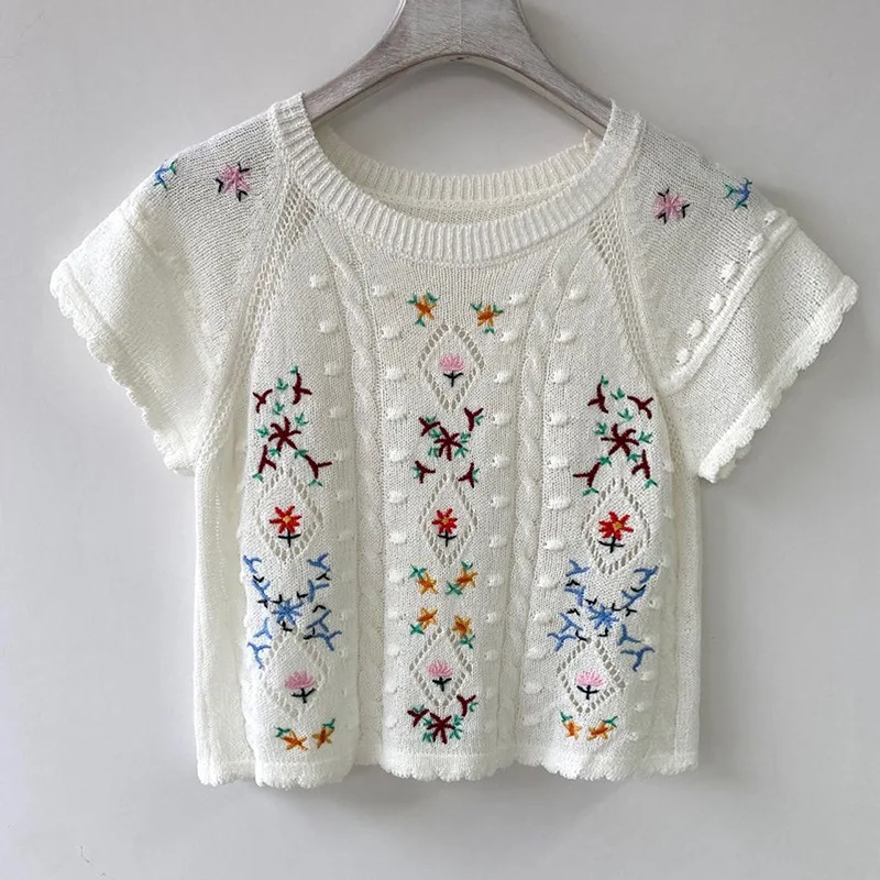 Woman T Shirts Embroidered Flower Knitted O Neck Pull Over  T-shirt Women's V-neck Short Top Crop Top Mujer Camisetas