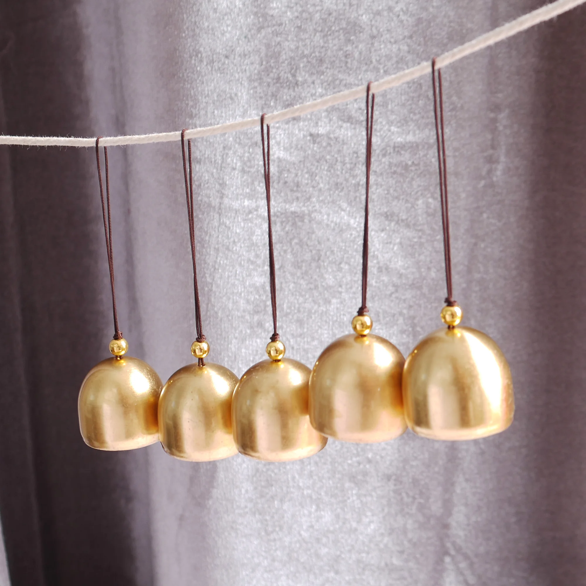 1PCs Christmas Metal Bell Decoration Pure Copper Bell Pendant Brass Door Bell DIY Craft Wind Chimes Making Art Dog Cat Necklace