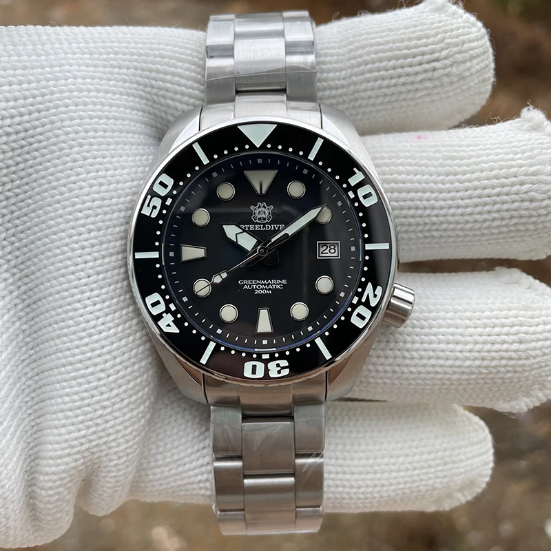 Steeldive Mens 다이버 시계 남자 자동 시계 기계식 손목 시계 20Bar 방수 C3 빛나는 NH35 사파이어 세라믹 베젤