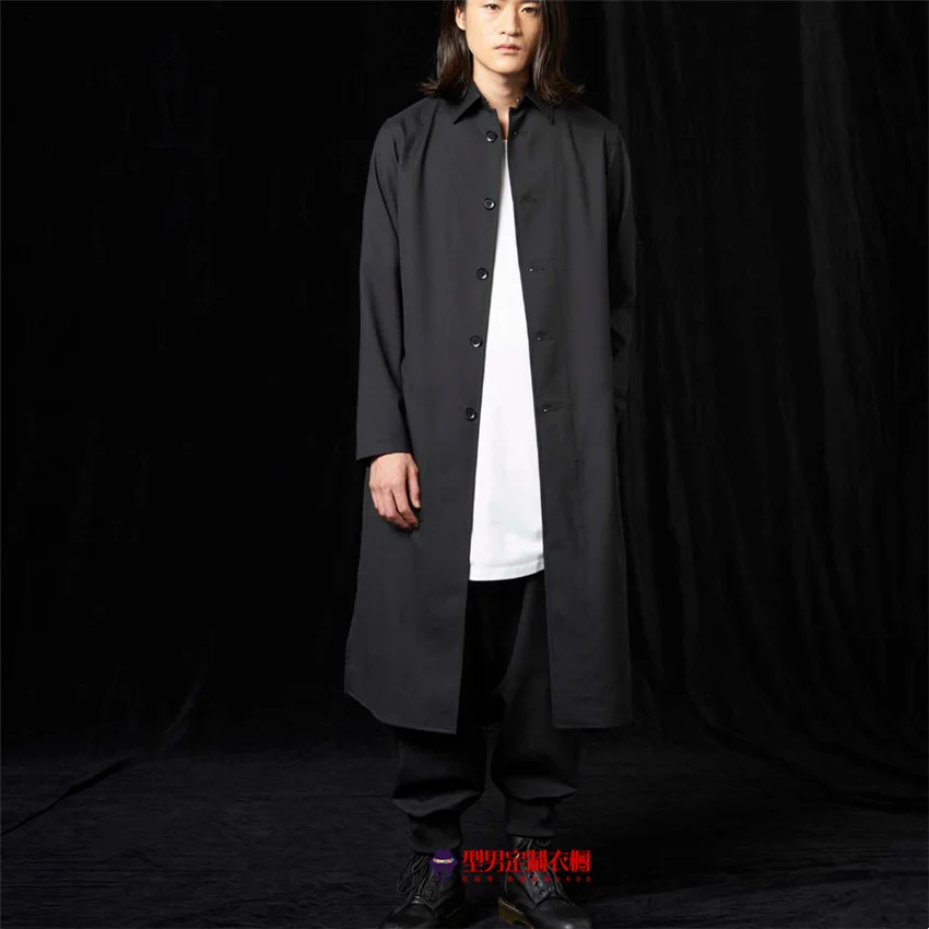 Autumn and winter new men's loose windbreaker large size over the knee fashion long coat long sleeves individual top